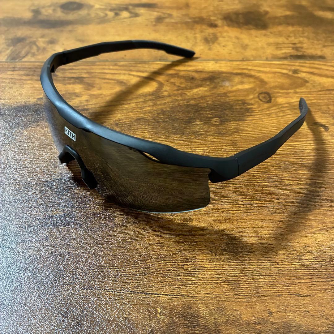 【未使用に近い】Kith × TaylorMadeミラーレンズ サングラス 黒