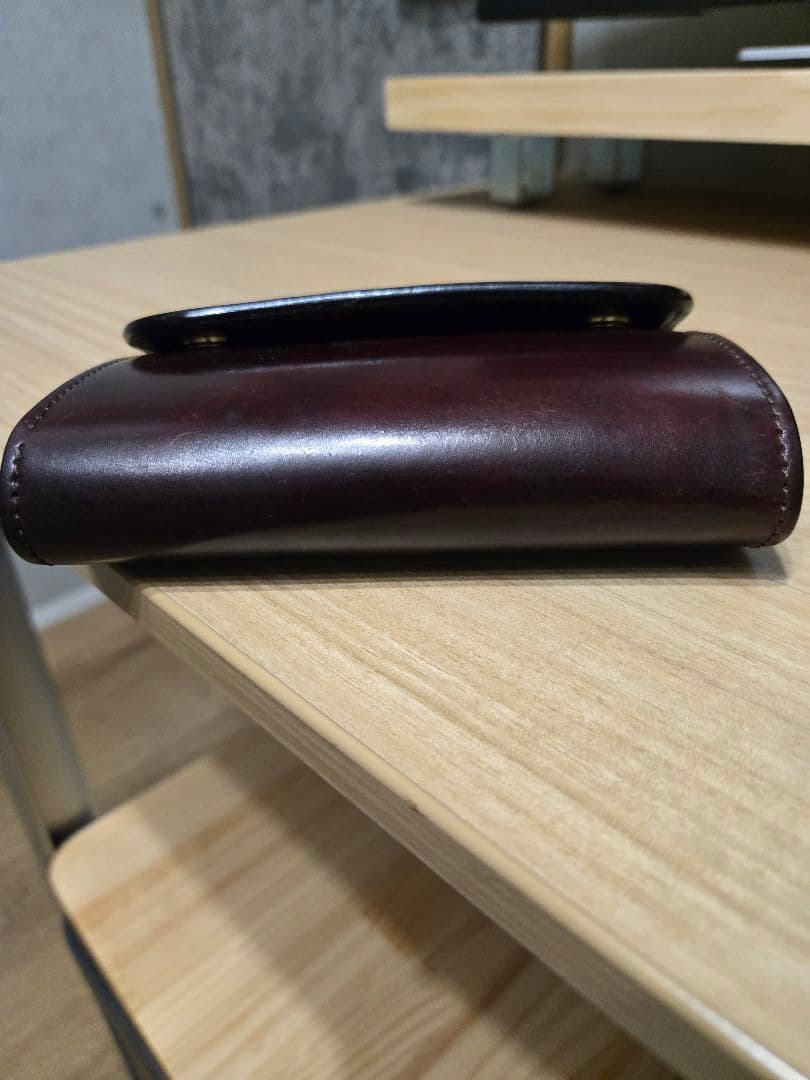 ワイルドスワンズ　コードバン財布