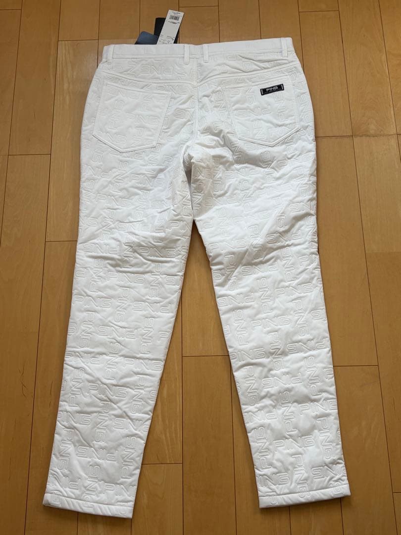 新品未使用　ピン　ゴルフ　モノグラム柄　保温　中綿　ストレッチパンツ