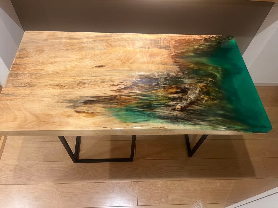 レジンテーブル　トチ　1110×570×50㎜