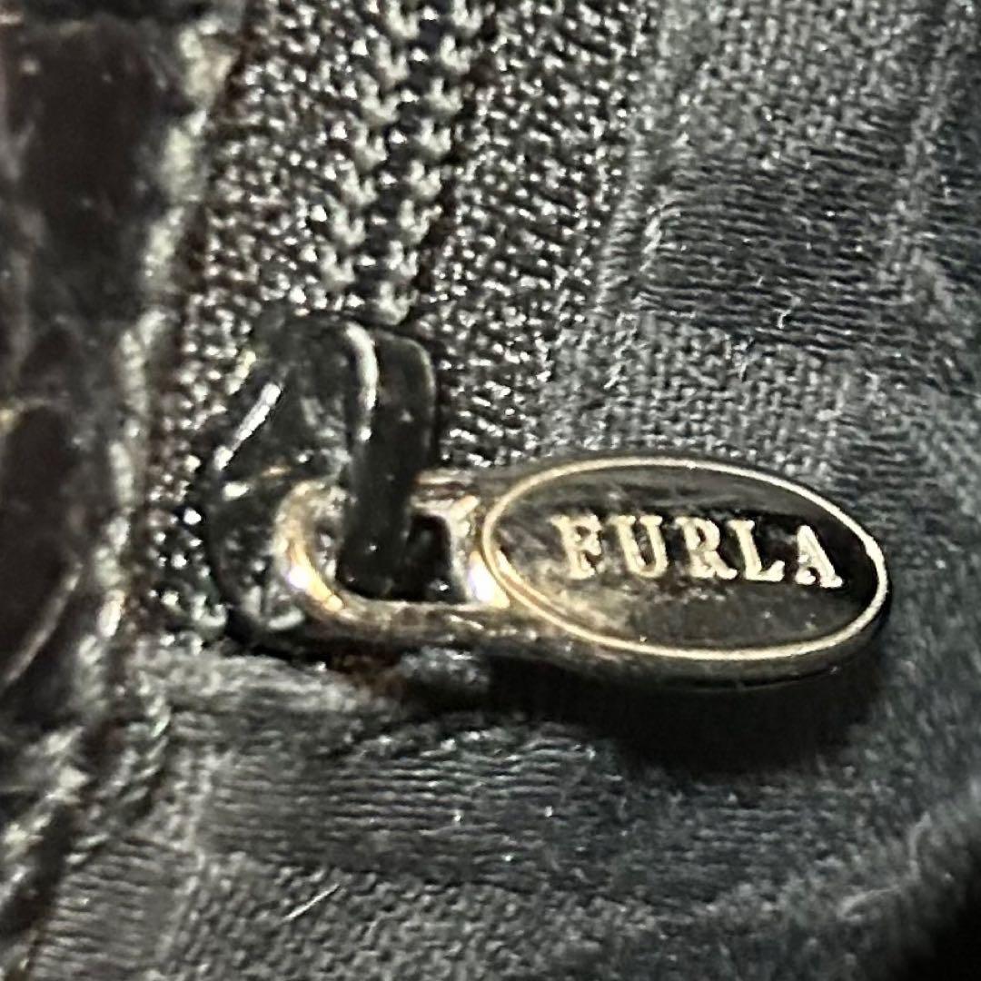 フルラ　トート　A4可　ビジネス　クロコ型押し　レザー　シルバー金具　ブラック