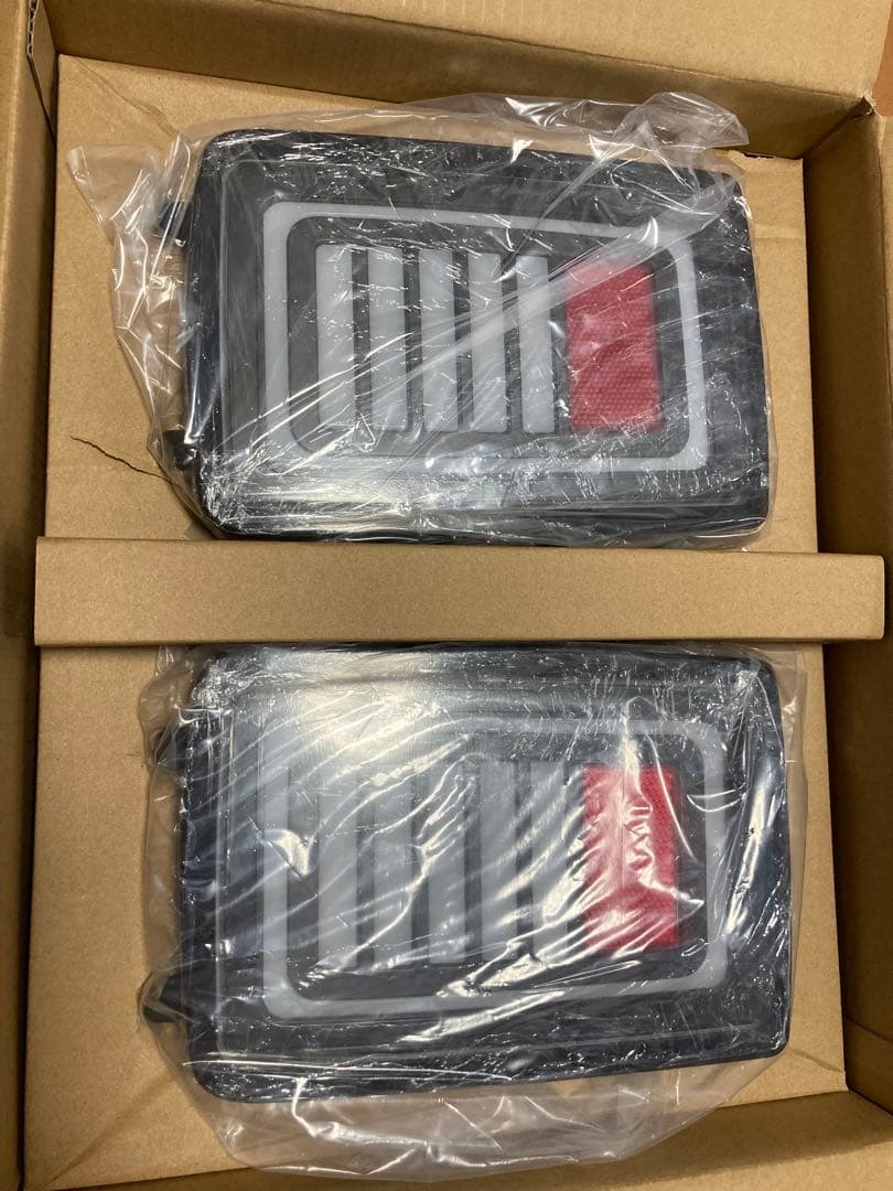 DA64V DA17V エブリィ　ファイバーLEDテール　インナーブラック　左右