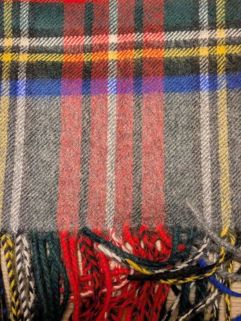 Johnstons of Elgin Cashmere　カシミヤストール