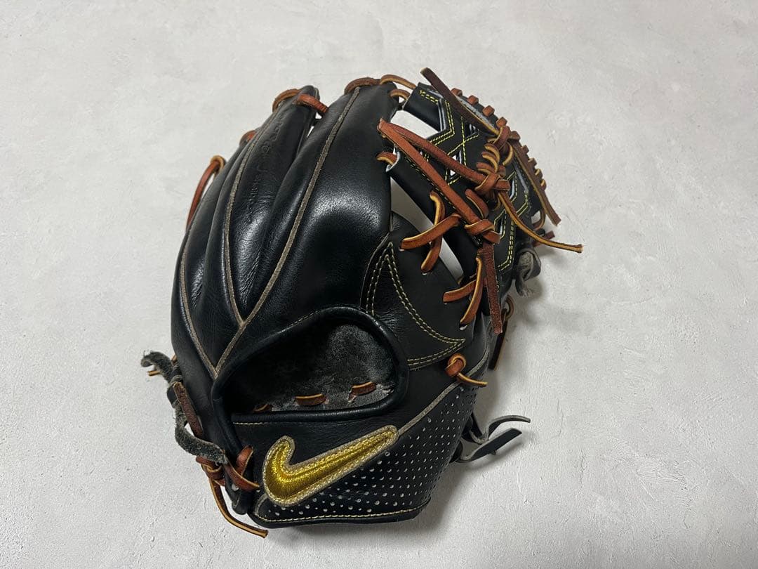 に*！様 NIKE 謝道VAPER EliteJ2.0 硬式用グラブ 内野手用