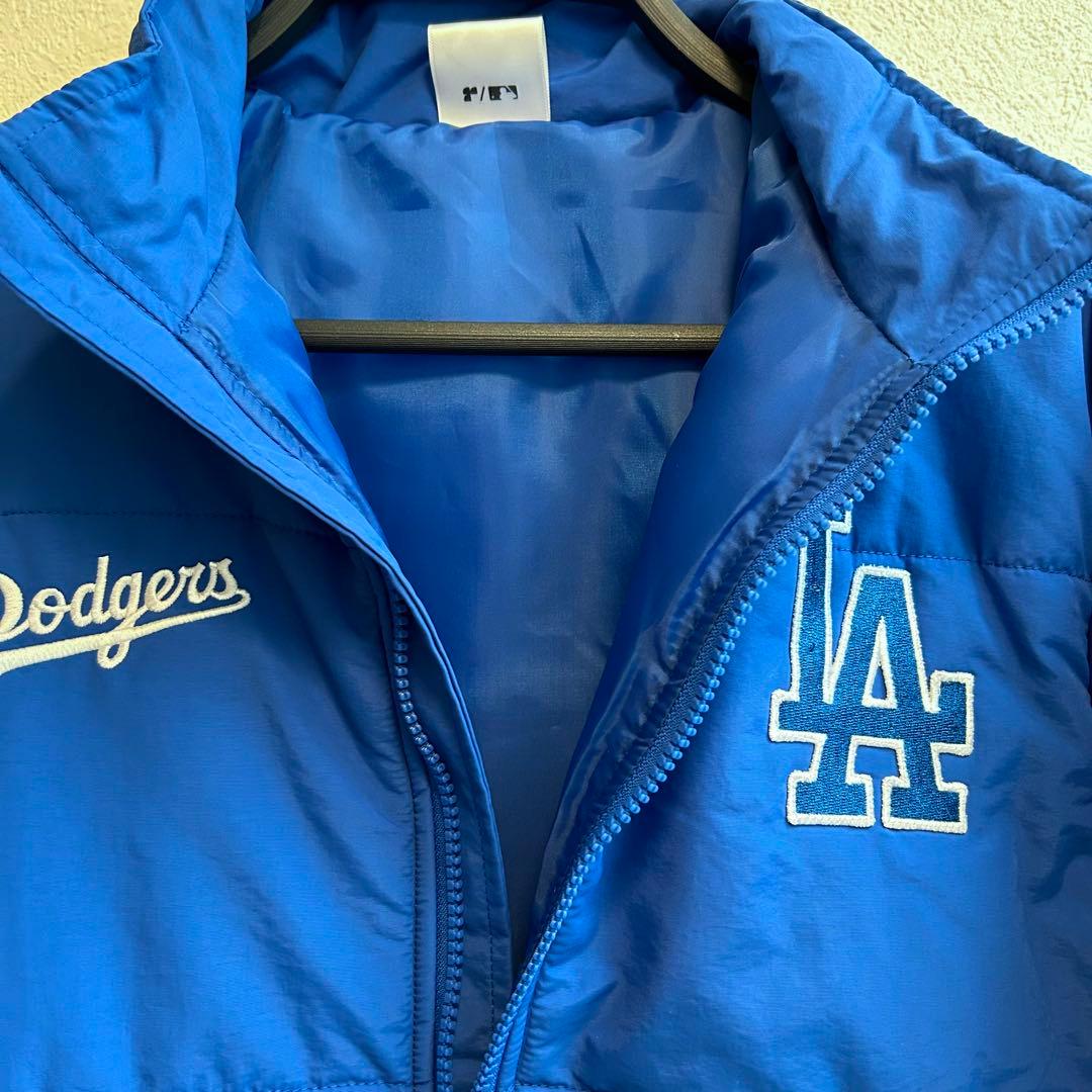 ☆みりー☆様【150】MLB ドジャース　中綿入りナイロンジャンパー●ジャケット