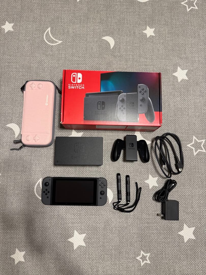 Nintendo Switch 本体 + 付属品 + キャリングケース