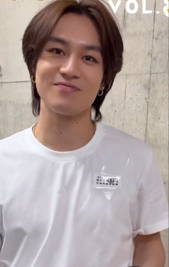 最終値下げ！MM6 メゾンマルジェラ2025春夏 Tシャツ　松田元太さん着用