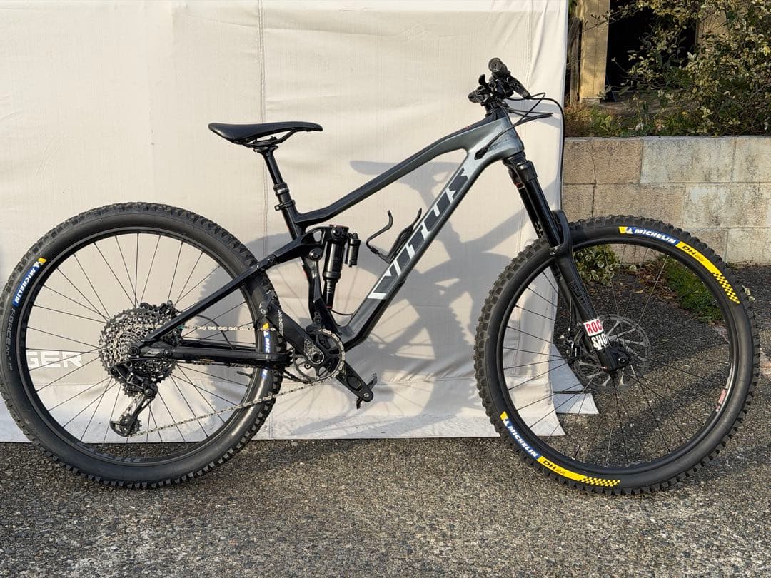 Vitus sommet 27 フルサスカーボン　マウンテンバイク 27.5
