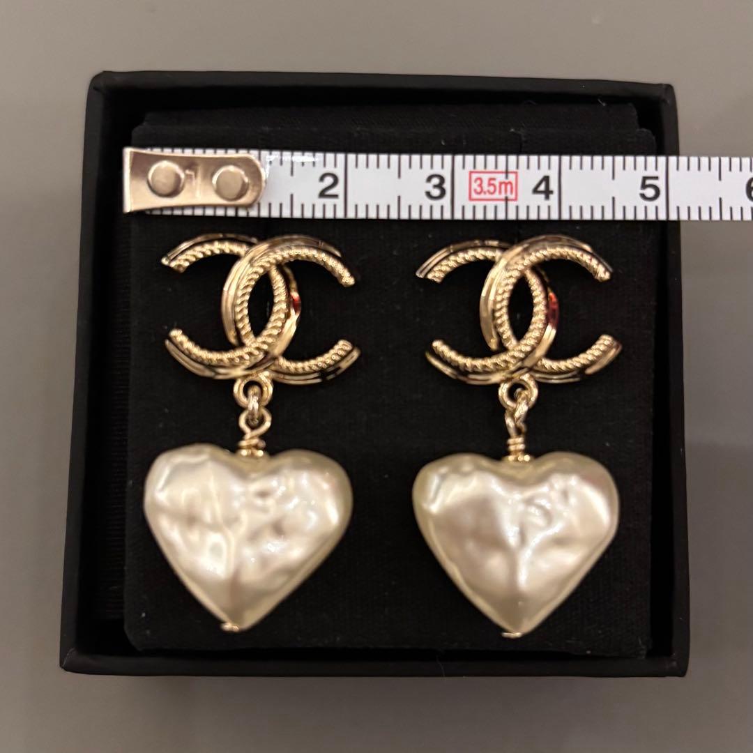 CHANEL ココマーク ハートモチーフ ピアス パール調 箱・レシート2022