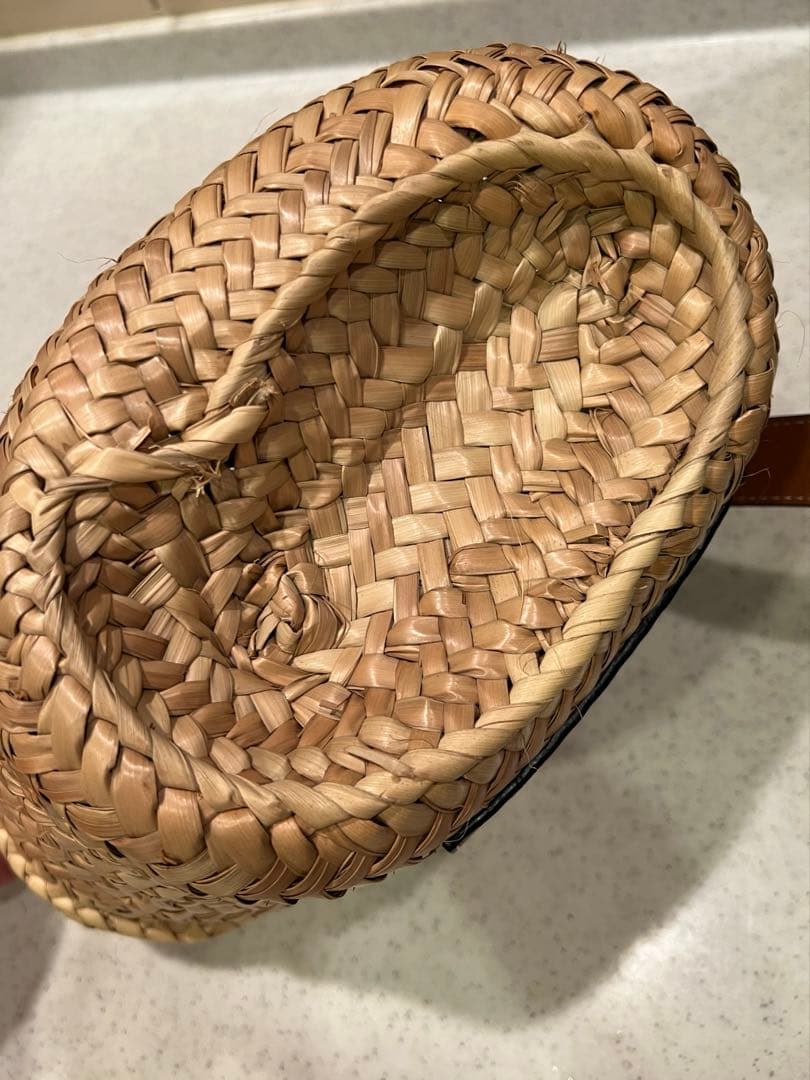 ロエベ　カゴバック、スモール