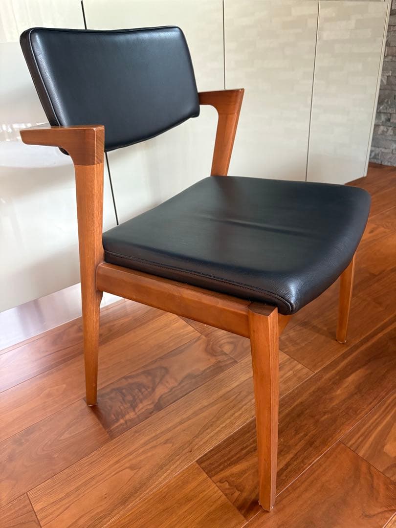 FUJI FURNITURE koti アームレスチェア本革ブラック②