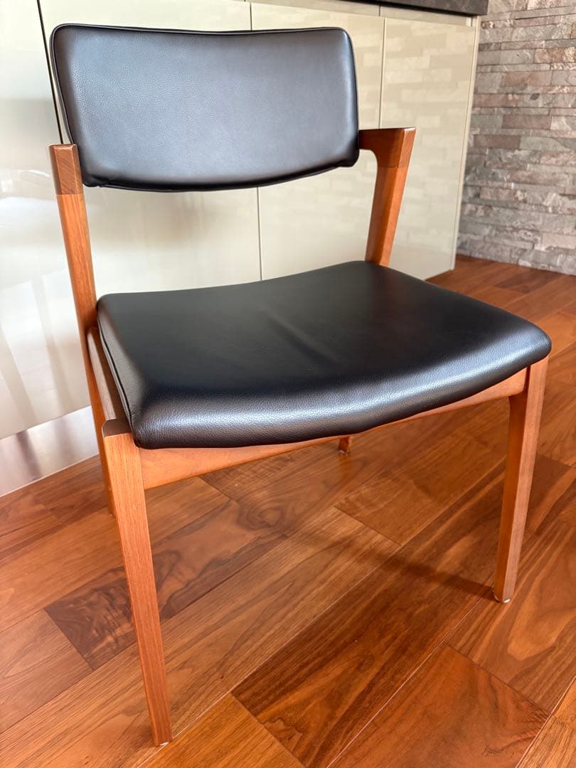 FUJI FURNITURE koti アームレスチェア本革ブラック②