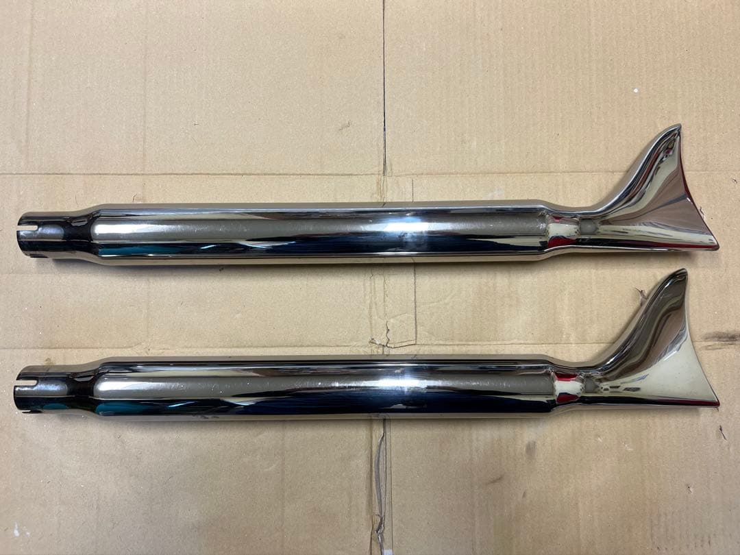 Harley Davidson フィッシュテール シャークテール FLSTS