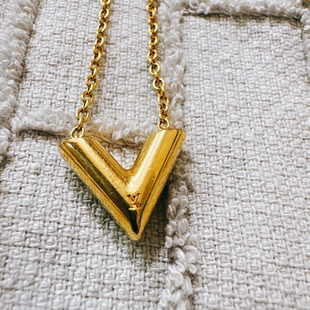 ルイヴィトン　ネックレス