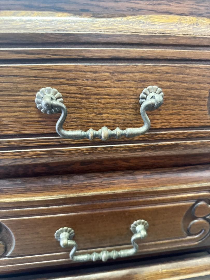 アンティーク　チェスト　16