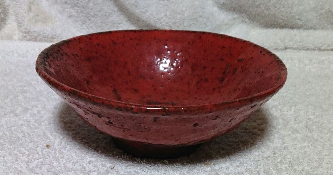 寿門作珊瑚釉茶碗木箱付き A418