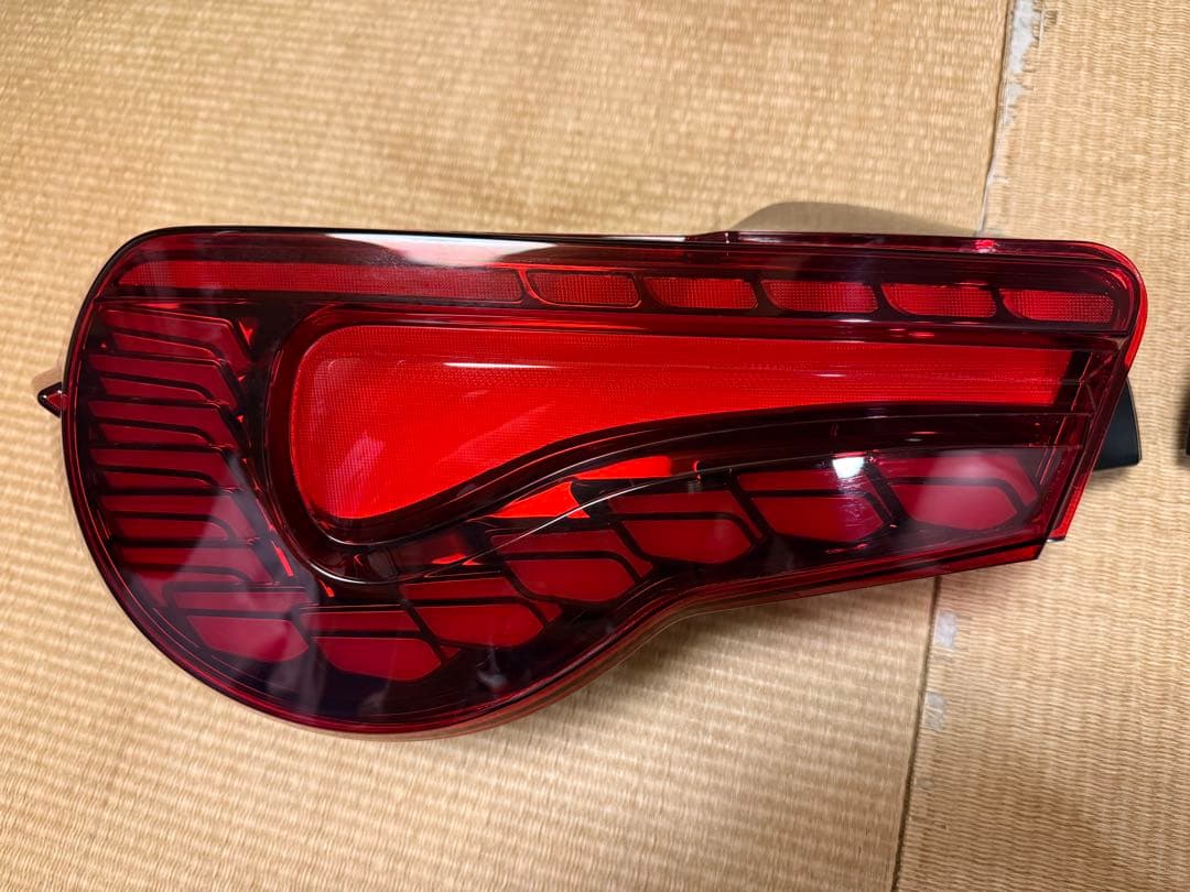 VLAND×BRASH 86/BRZ LEDテールランプ(レッド)