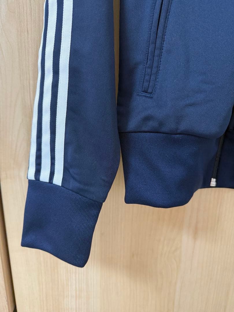 【たまみ】アディダス ジャージ ネイビーSサイズ