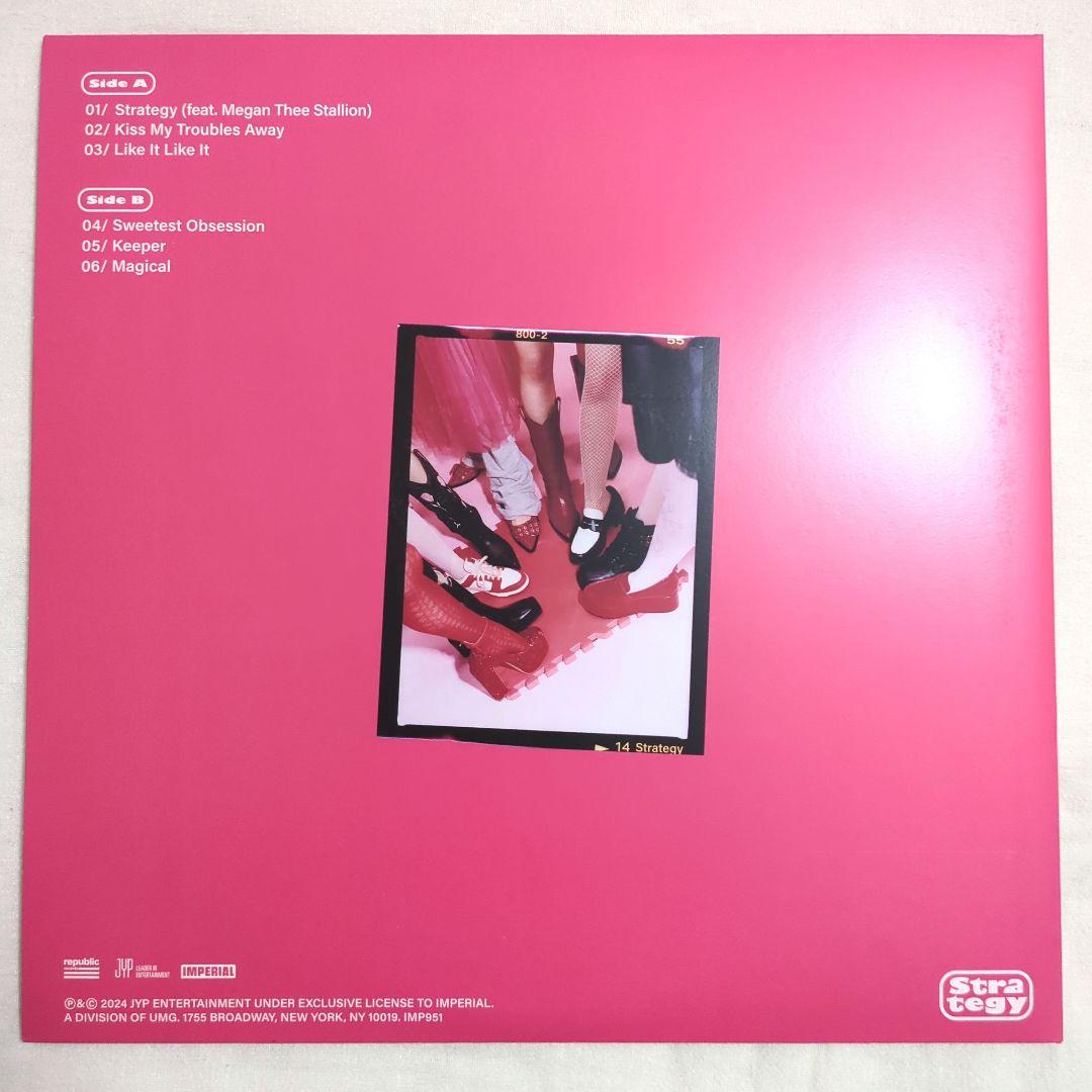 限定版 TWICE 4th Mini Album Strategy アナログ盤
