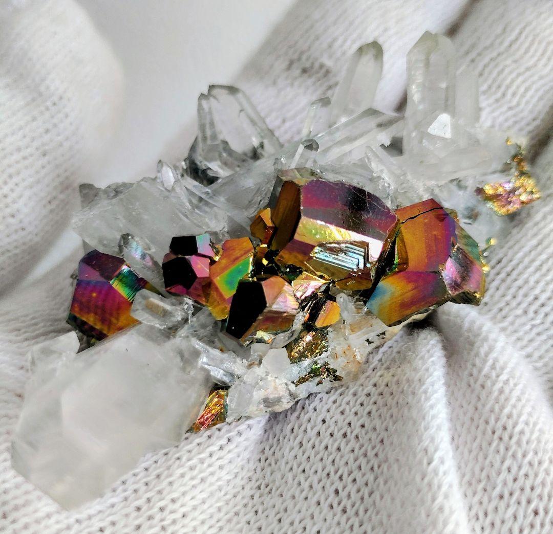 h*g様 【コレクター向】レインボーパイライト 水晶クラスター 共生 インドネシ
