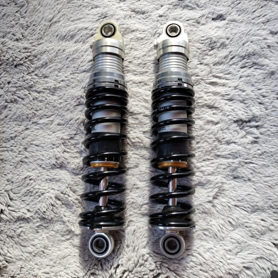 ハーレー　オーリンズ　リアサスペンション