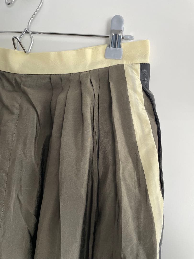 【akane utsunomiya 】 バルーンパンツ