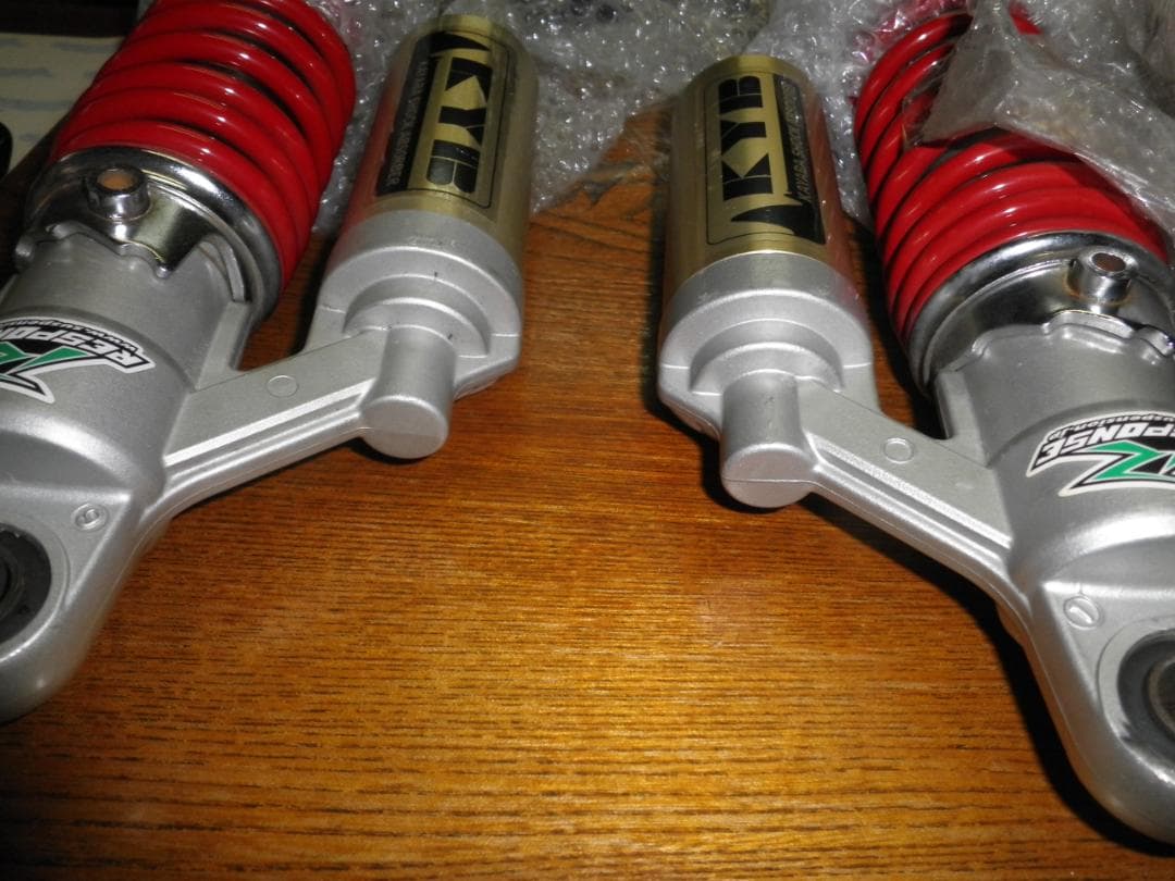 スズキ インパルス400 純正KYBリヤサス GK79A GK7CA　310mm