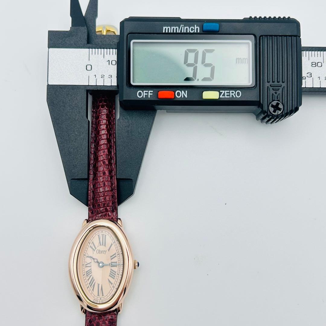 美品 希少 オブレイ ピンク文字盤 新品電池 ゴールド オーバル 腕時計