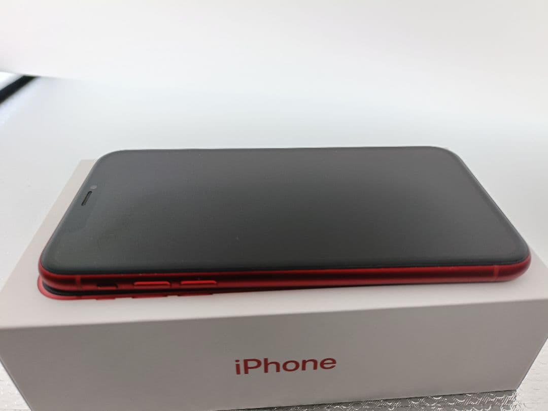 iPhoneXR 64GB レッド 本体