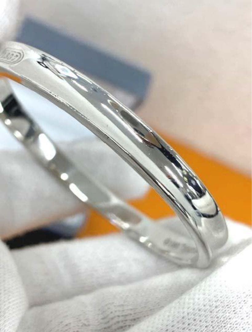 Tiffany & Co. ナローシルバーバングル