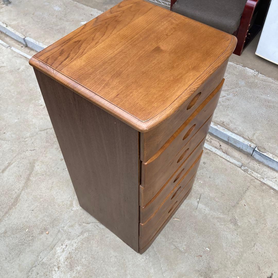 ユ*ー様 小さめの木製チェスト 6段 引き出し 高さ83cm 幅42cm 奥行き