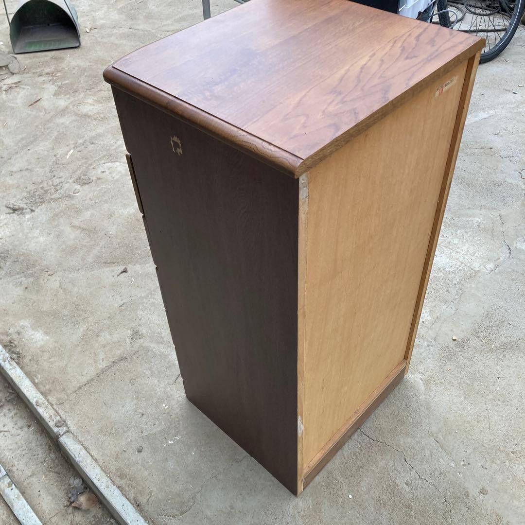 ユ*ー様 小さめの木製チェスト 6段 引き出し 高さ83cm 幅42cm 奥行き