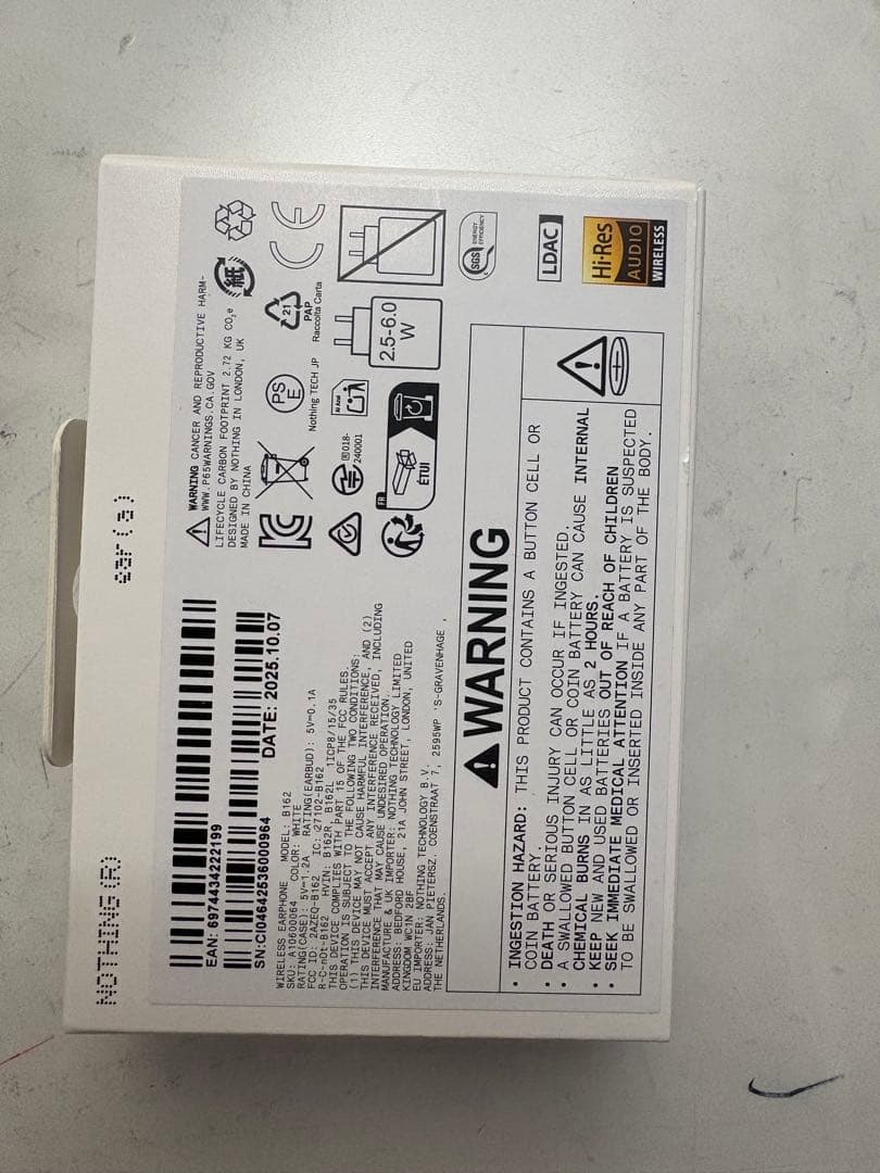 Nothing Ear a 白 ホワイト ワイヤレスイヤホン イヤホン