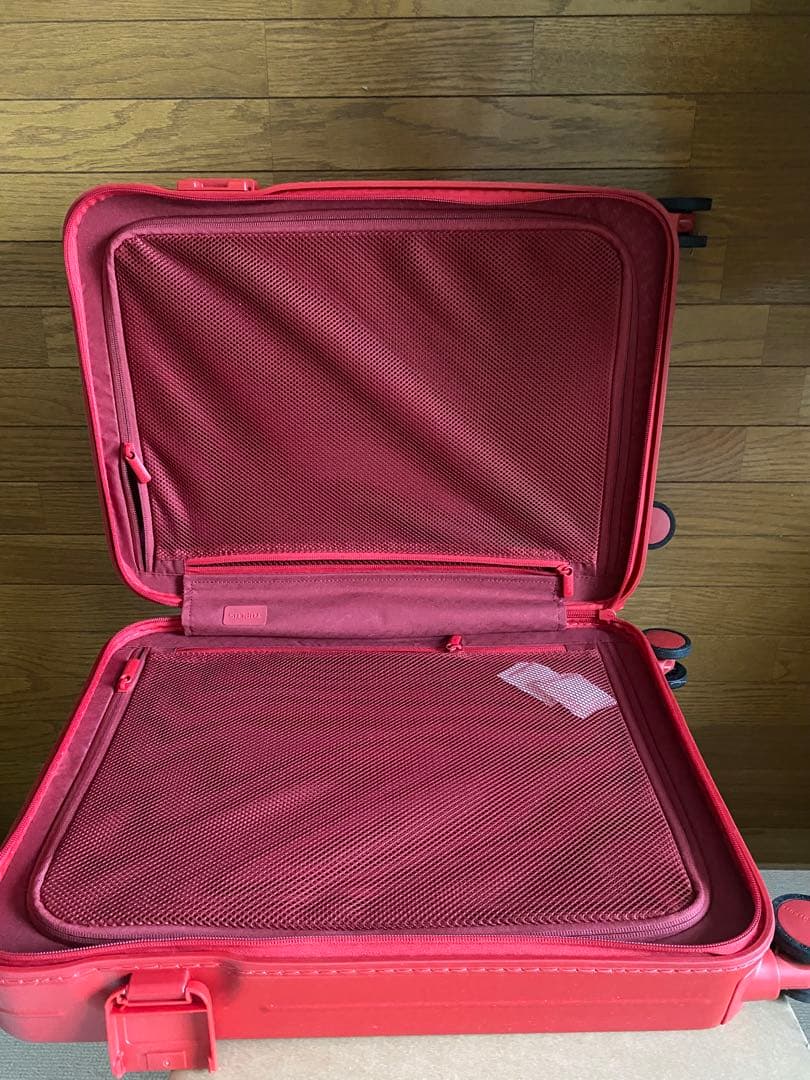 美品　TUPLUS 超軽量　スーツケース　S　機内持ち込み　38L