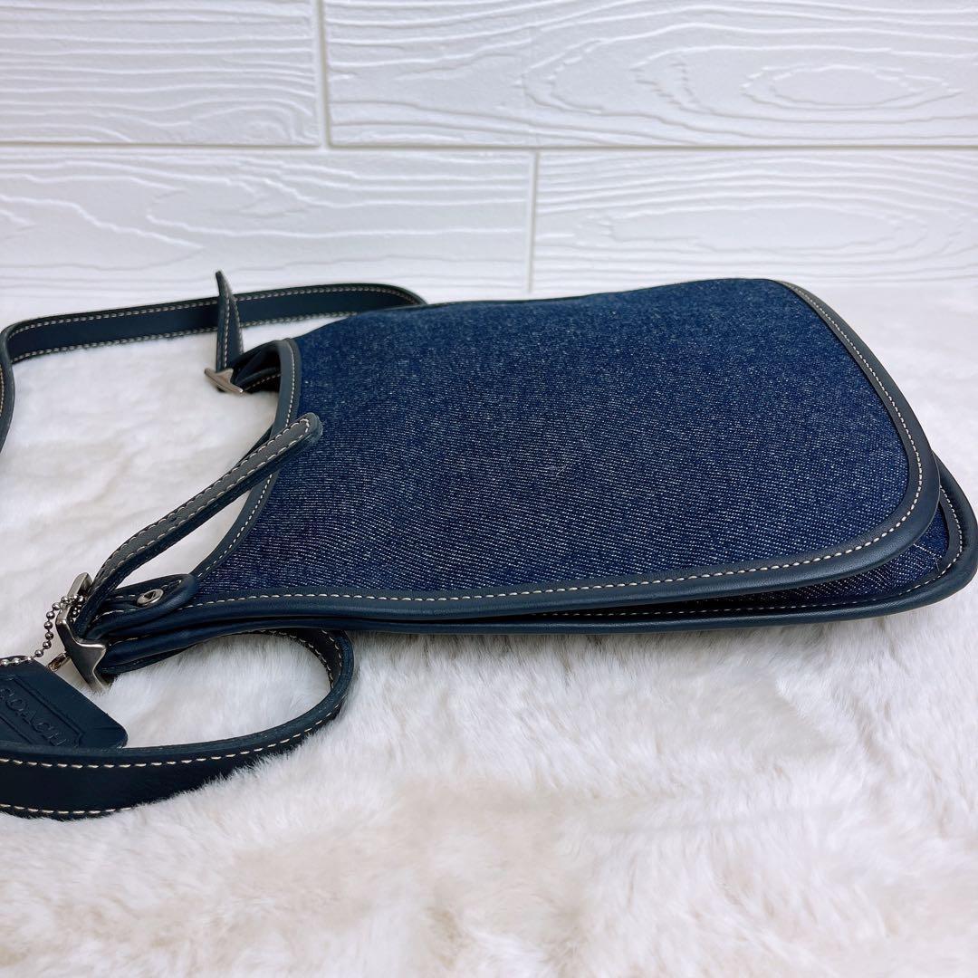 未使用☆COACHコーチ ショルダーバッグ デニムブルー キャンバスチャーム付.