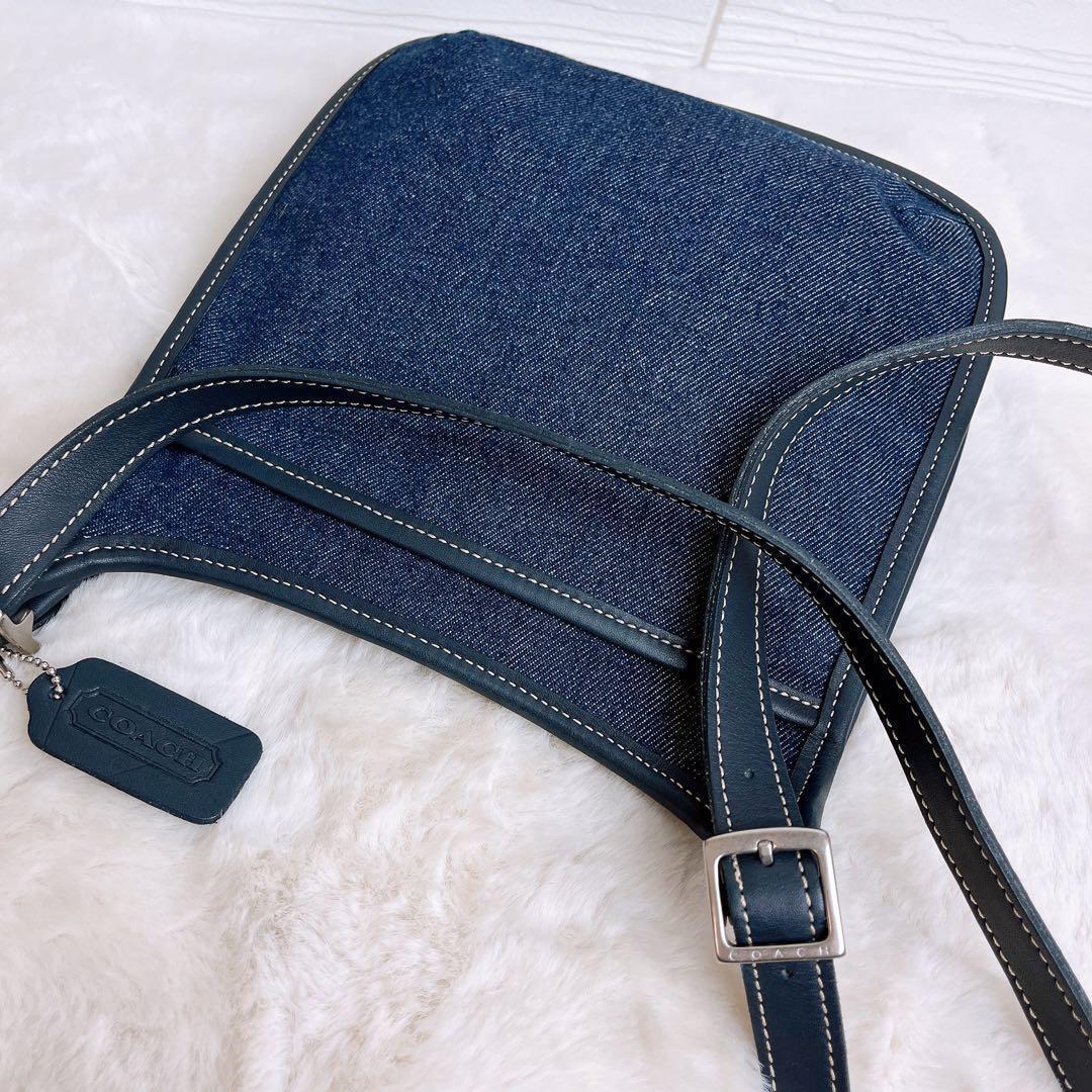 未使用☆COACHコーチ ショルダーバッグ デニムブルー キャンバスチャーム付.