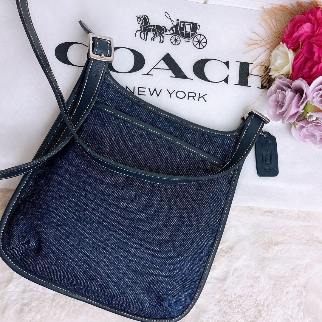 未使用☆COACHコーチ ショルダーバッグ デニムブルー キャンバスチャーム付.