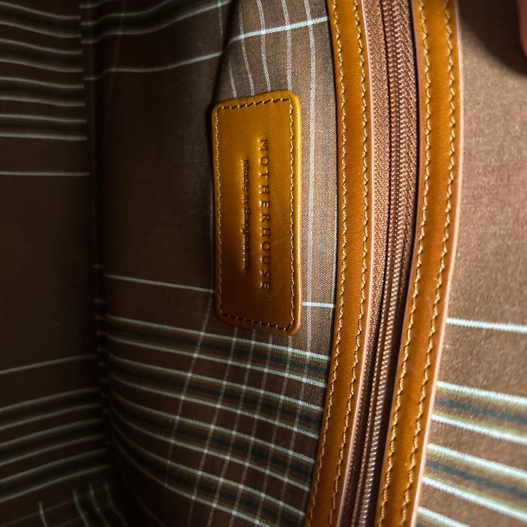 マザーハウス　ショルダーバッグ　本革　B5 キャメル