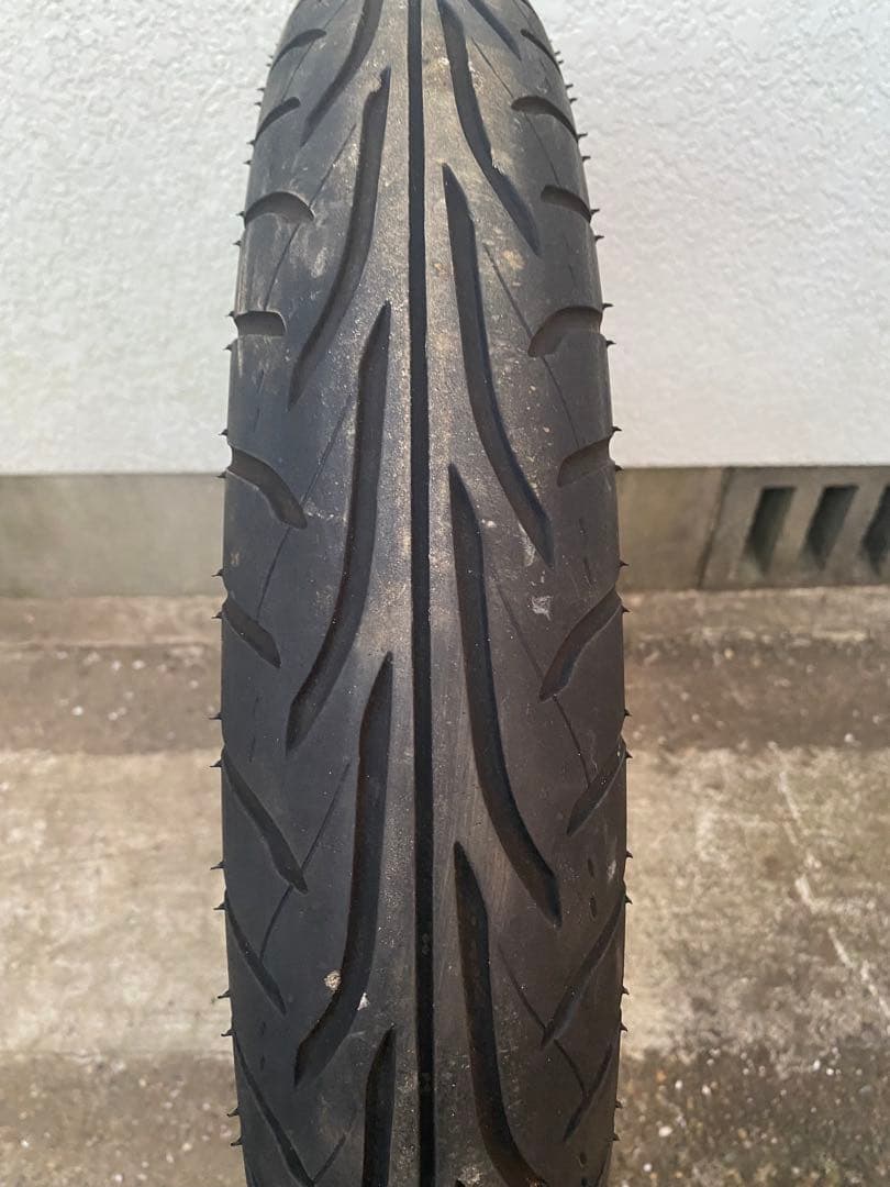 CB250T フロント19インチ　タイヤ付きホイール c