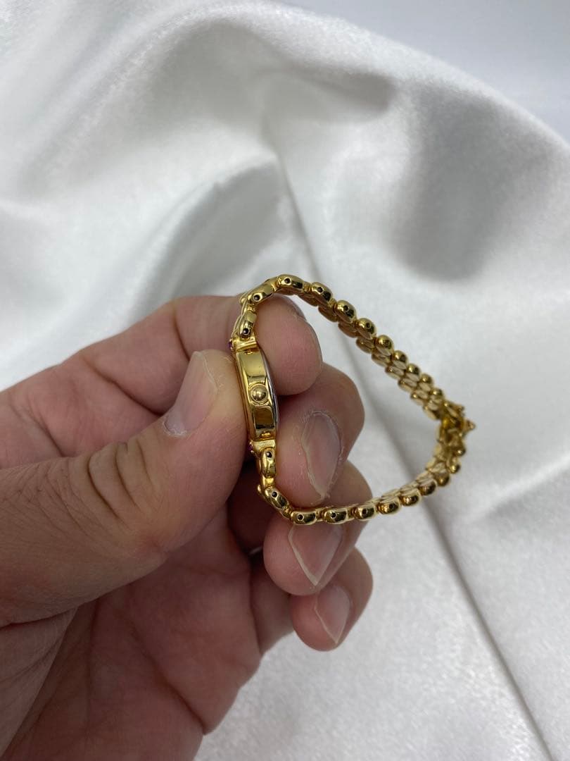 電池交換済　美品　SEIKO ストーン　ゴールド　ブレスウォッチ