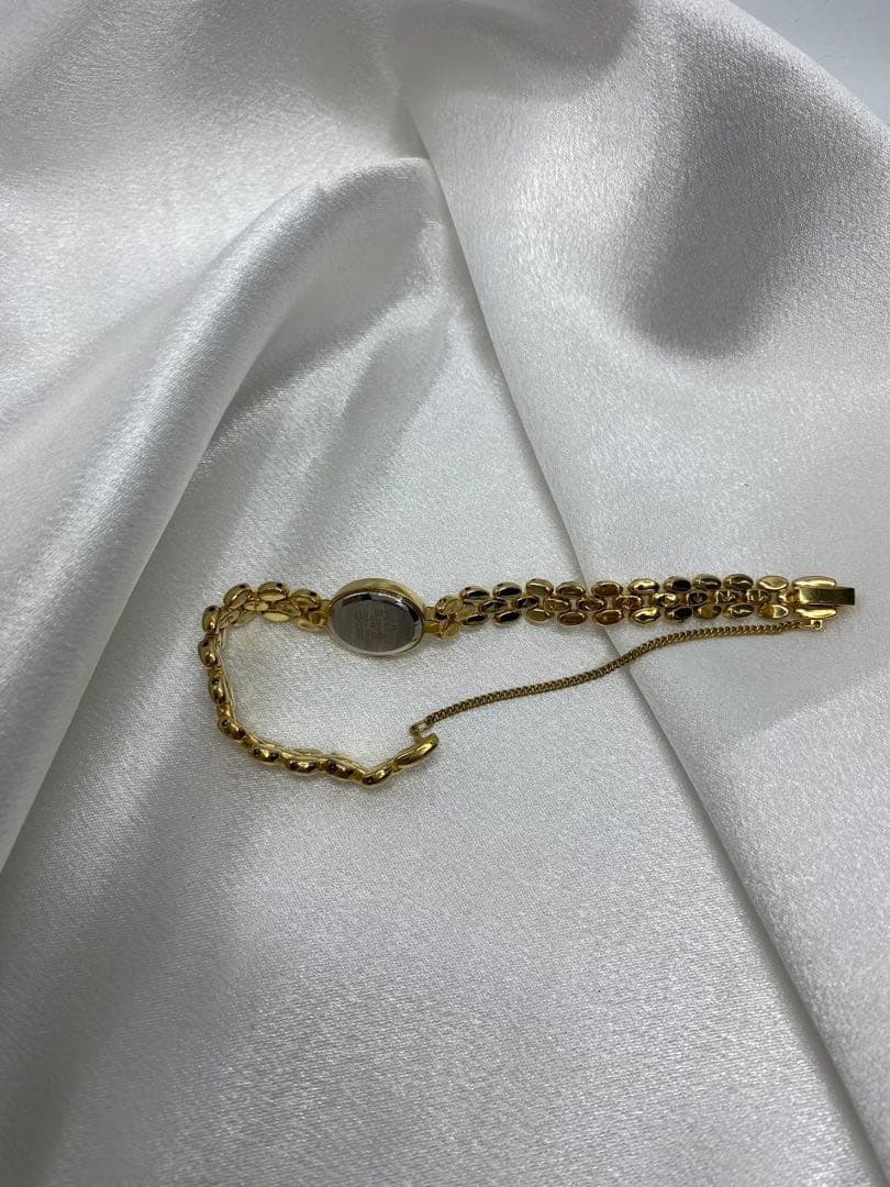 電池交換済　美品　SEIKO ストーン　ゴールド　ブレスウォッチ