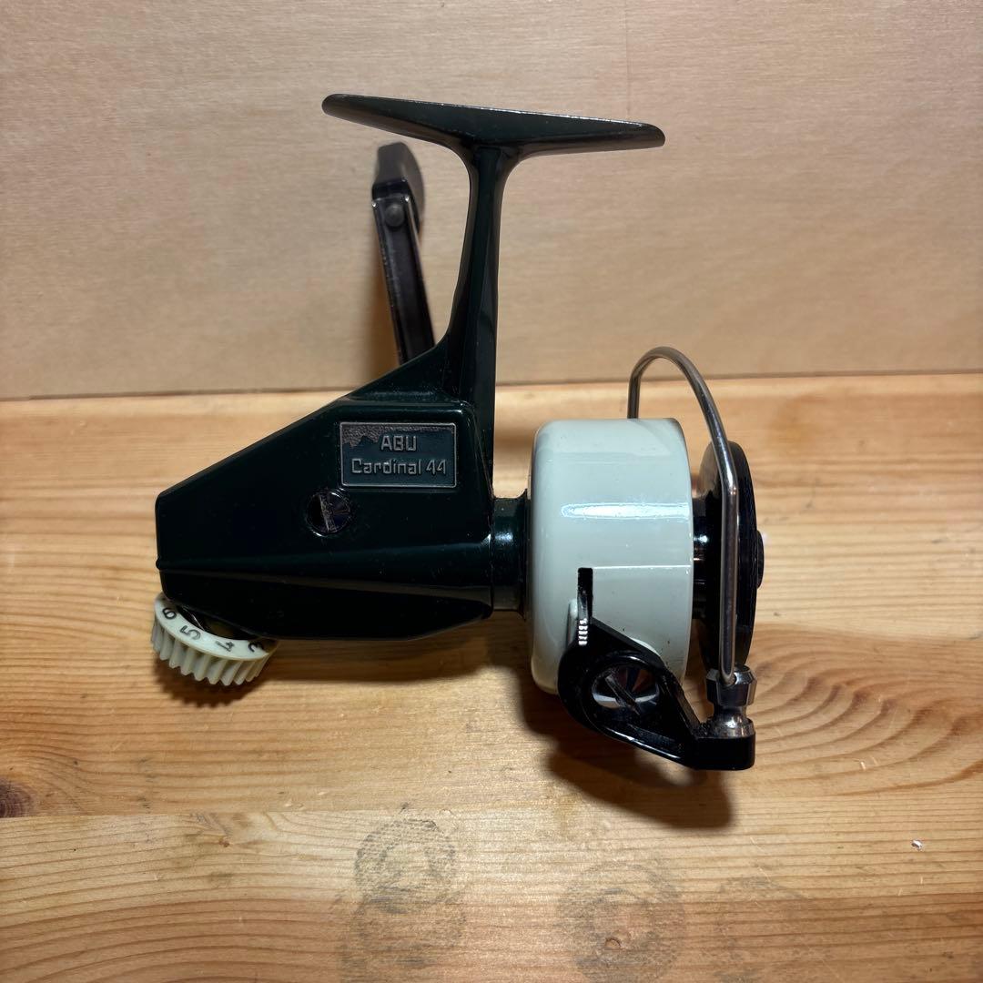 アブ•カーディナル44