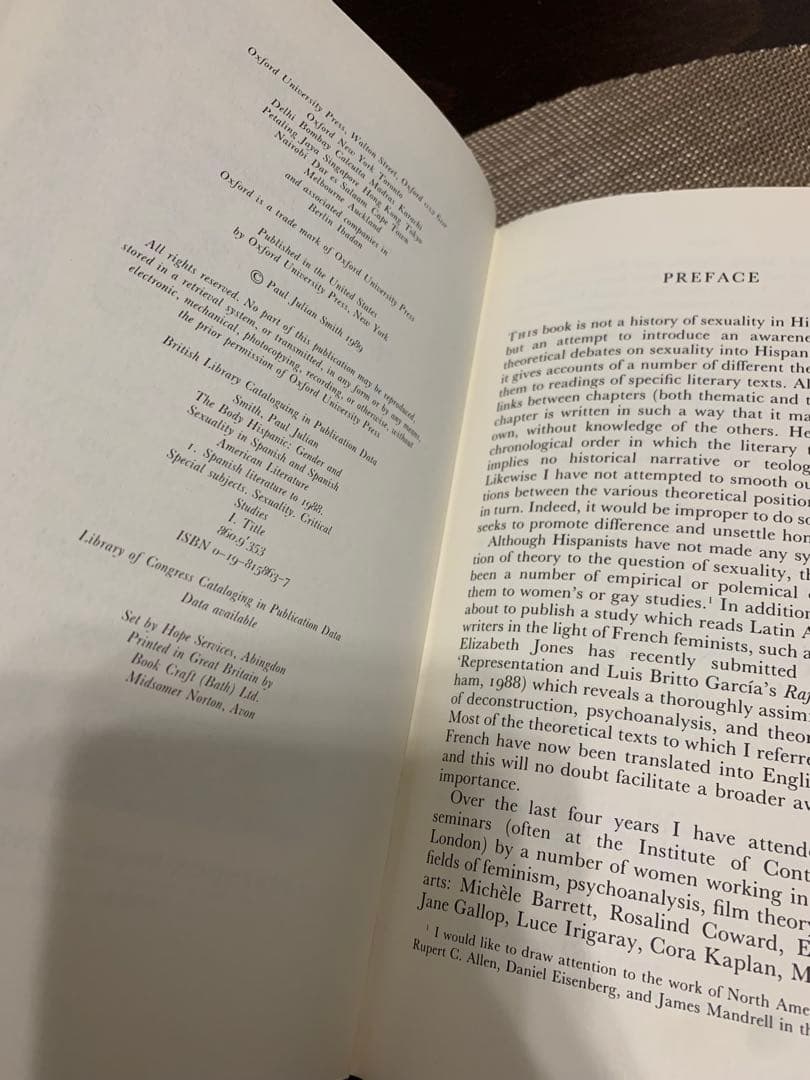 洋書 THE BODY HISPANIC Paul Julian Smith