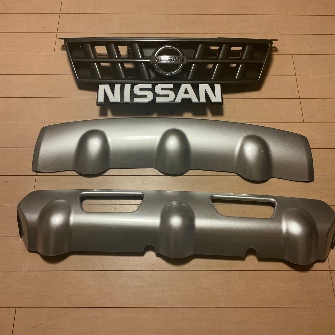 Nissan エクストレイルt31フロントグリル バンパーガード デカロゴ