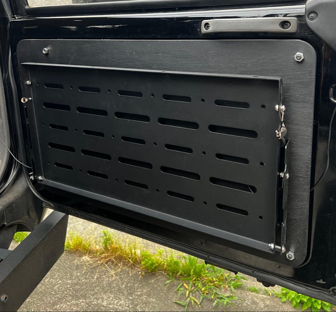 ランクル70 78プラド　バックドアテーブル　復刻70新型70 再販70