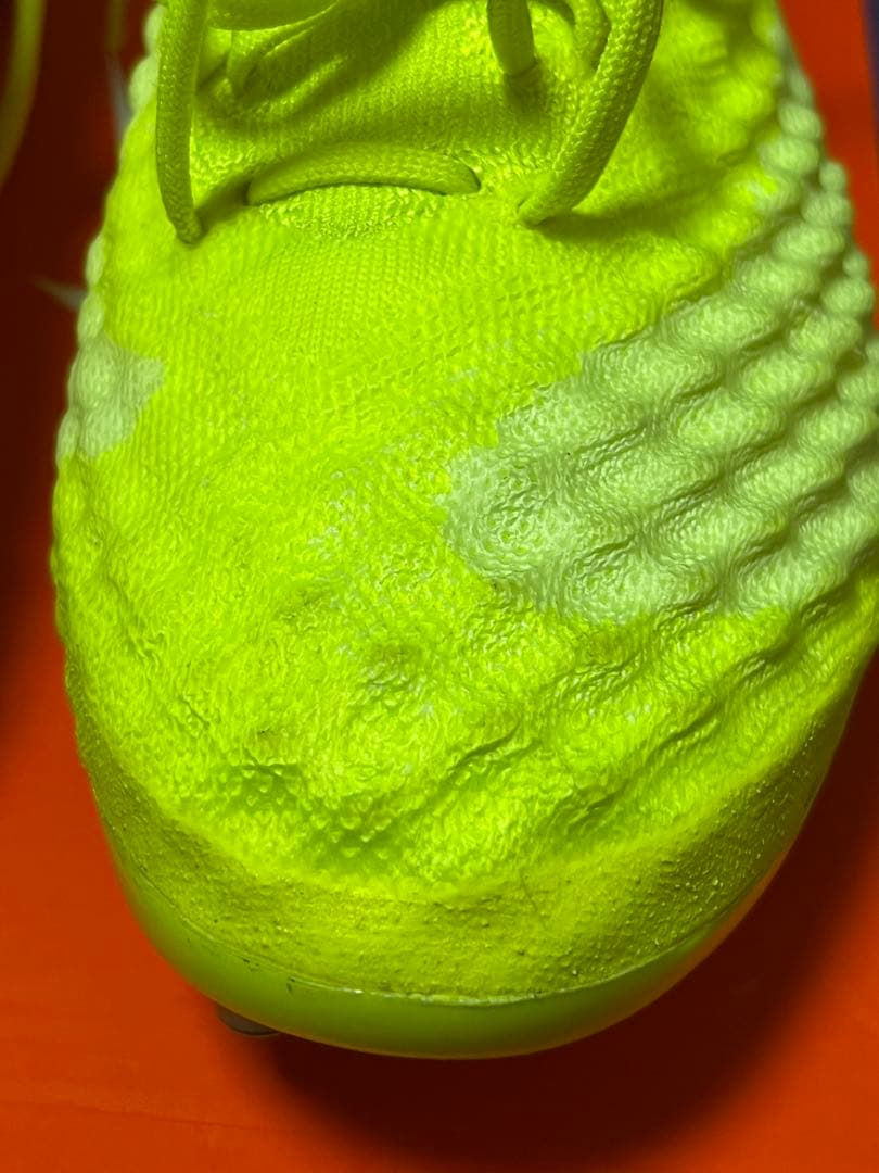 ナイキ　マジスタオブラ　レアサッカースパイク　25cm