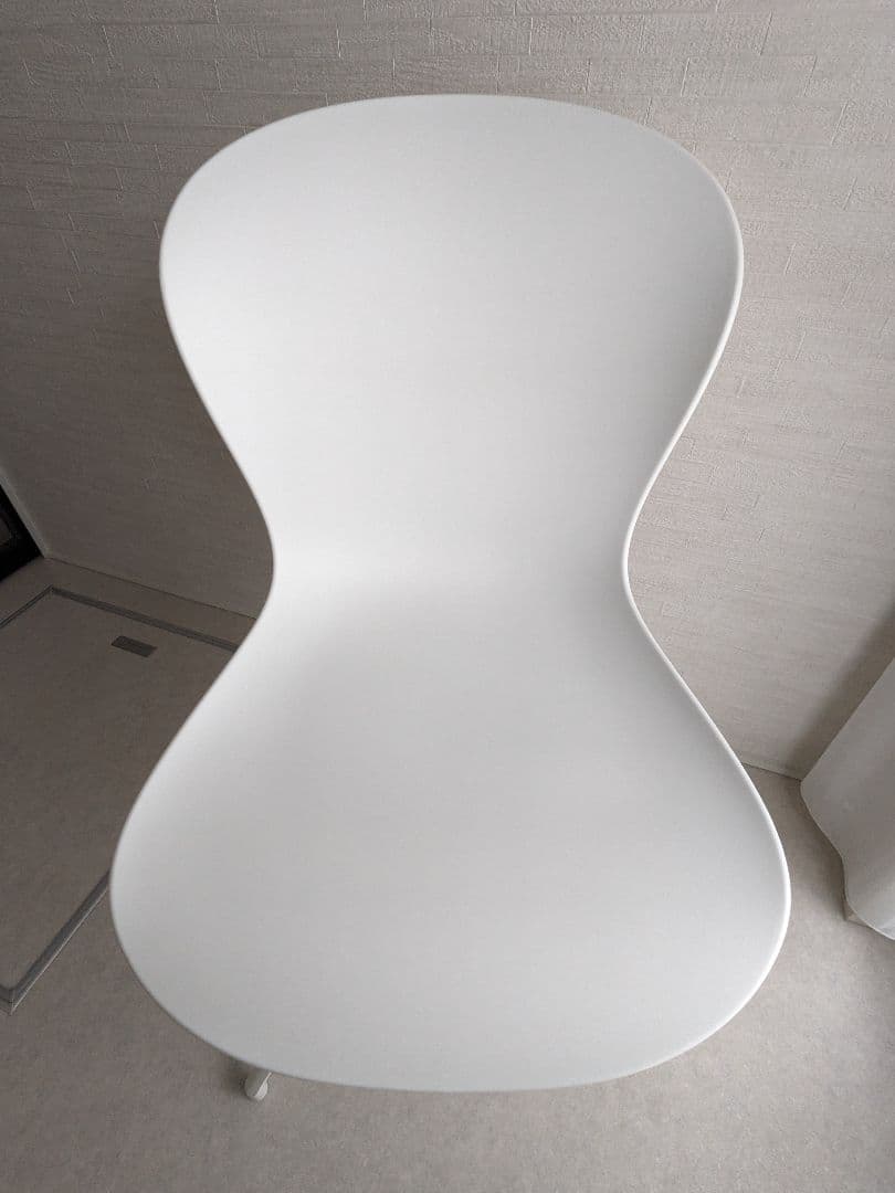 ① BoConcept ADELAIDE チェア