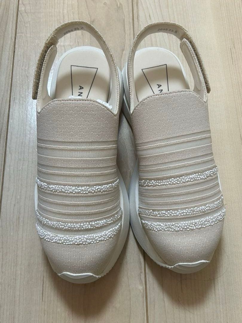 ANTEPRIMA アンテプリマ スリッポン スニーカー　23cm ベージュ