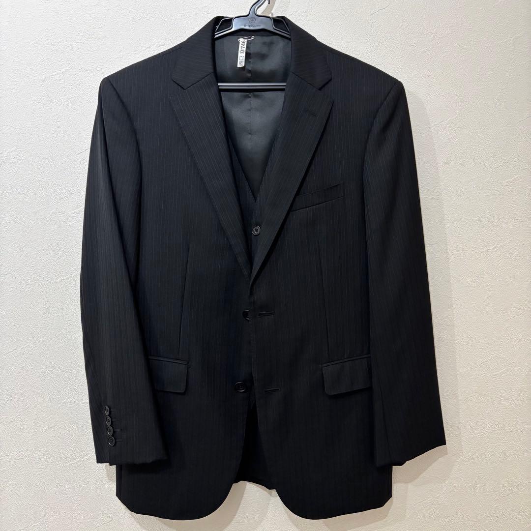 バーバリー ブラックレーベル 3ピース スーツ　ブラック　ストライプ