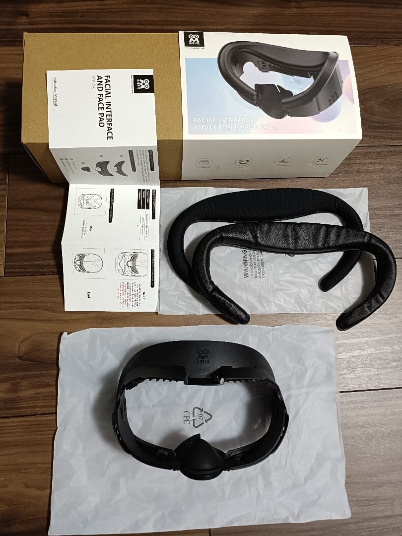 (中古)2024年9月8日購入  Quest3 128Gb ＋他3点